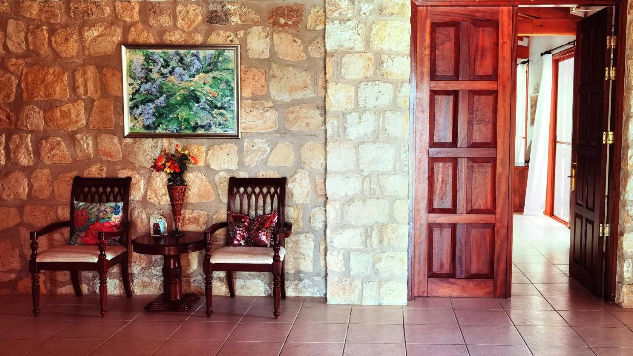 Beautiful Home Paphos Esterno foto